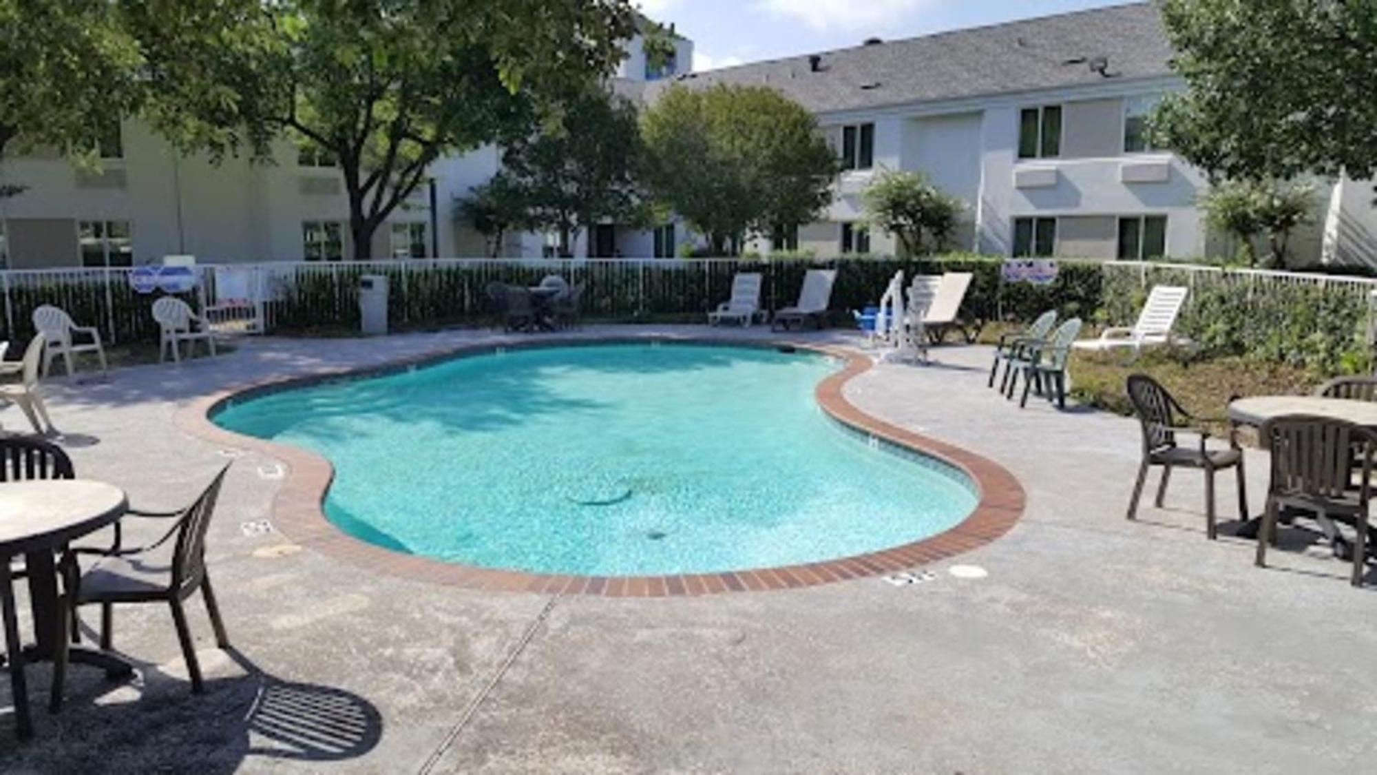 6-plano, Tx - West - Frisco Hotel 2*